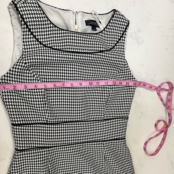 Black and White Sheath Midi Dress with Bateau Neckline - Picture 11 of 16